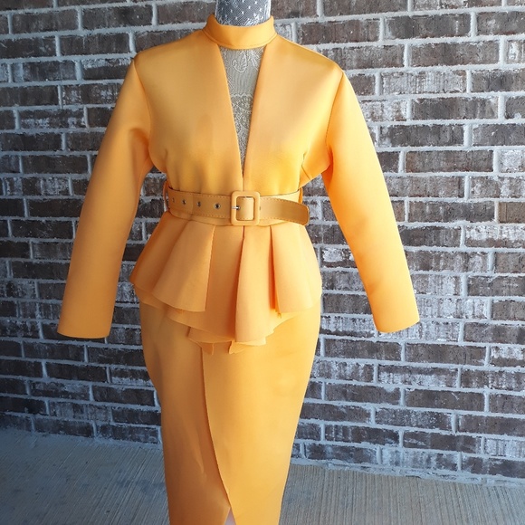 Co Bella Dress Suits - Picture 6 of 6